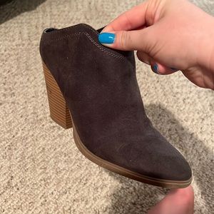 Dolce vita heeled miles, size 9, charcoal